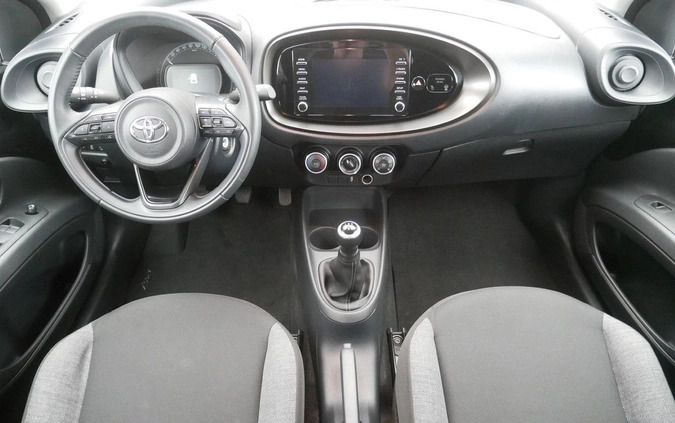 Toyota Aygo X cena 61899 przebieg: 37729, rok produkcji 2022 z Mieszkowice małe 154